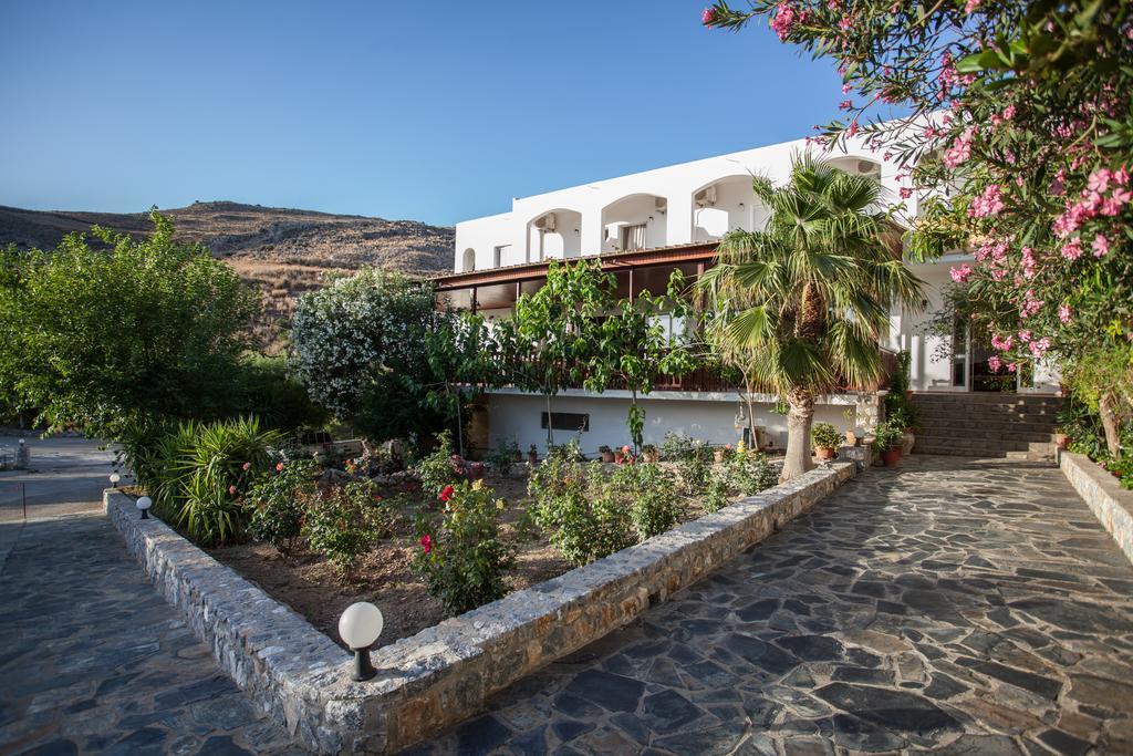 דמנוני Ammoudi Hotel מראה חיצוני תמונה