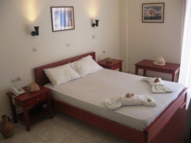 דמנוני Ammoudi Hotel מראה חיצוני תמונה
